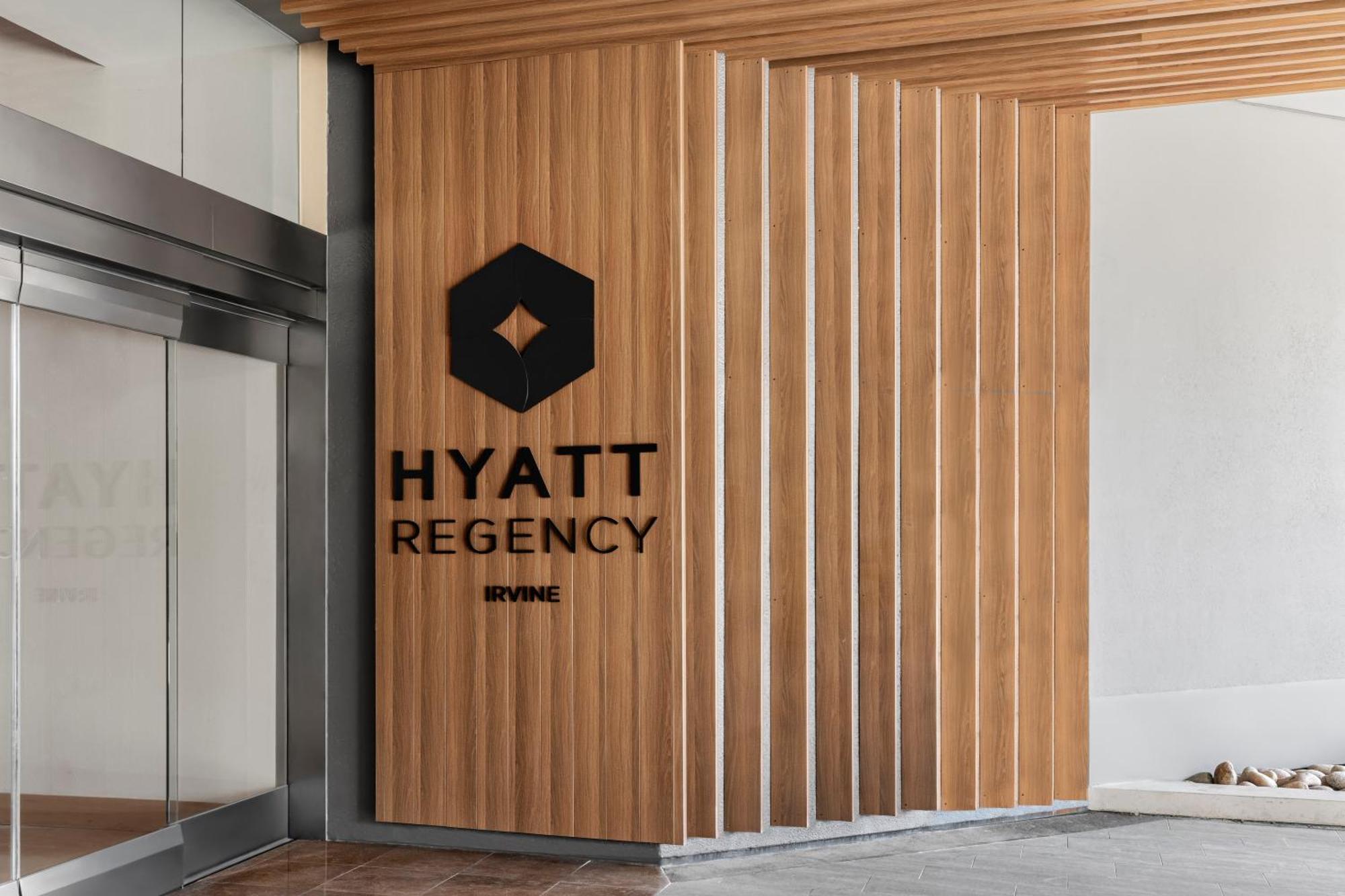 Отель Hyatt Regency Ирвайн Экстерьер фото