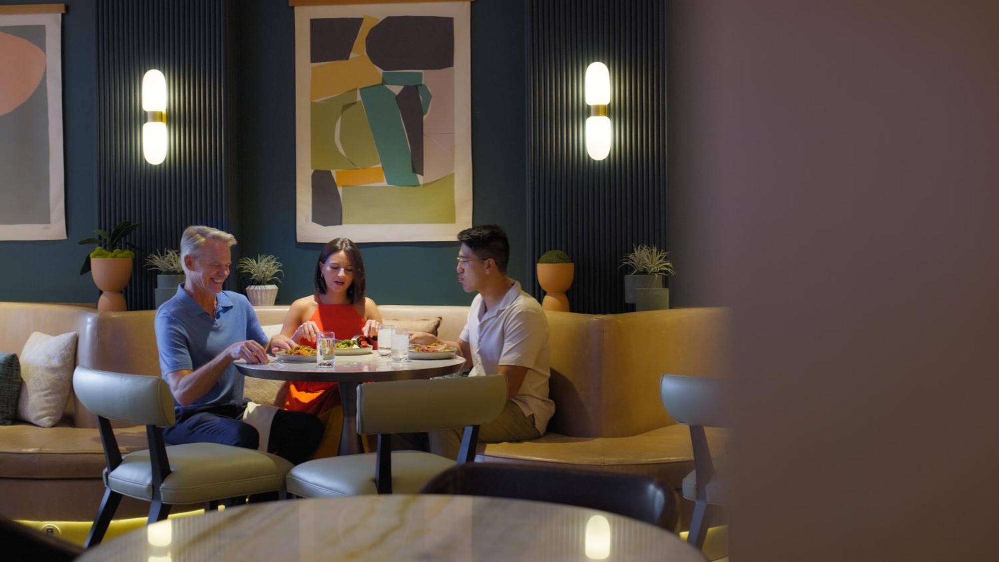 Отель Hyatt Regency Ирвайн Экстерьер фото
